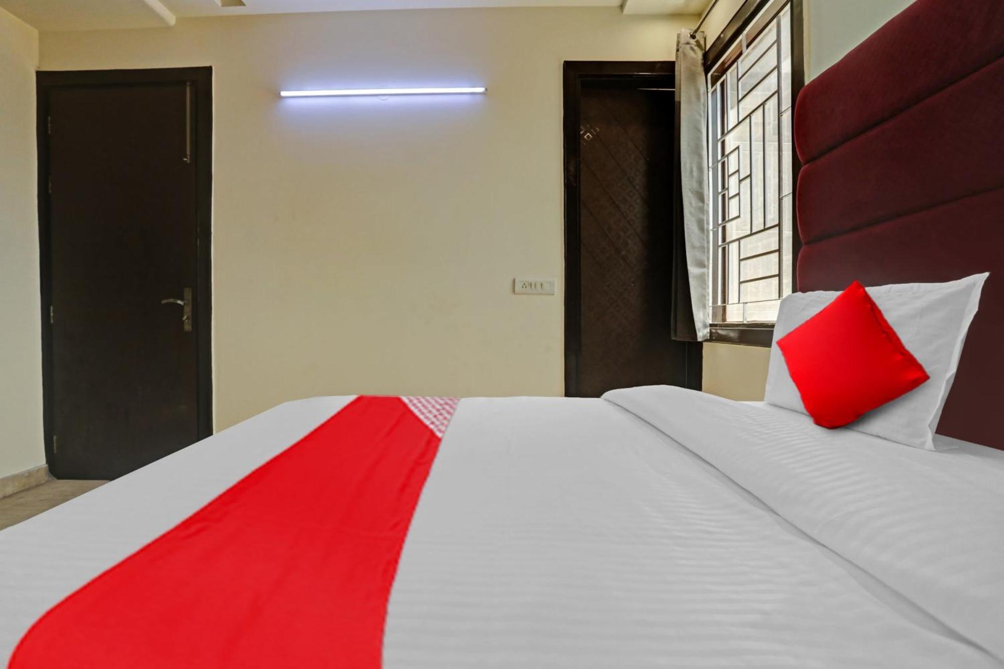 Hotel O Golden Key Inn Punjabi Bagh Új-Delhi Kültér fotó