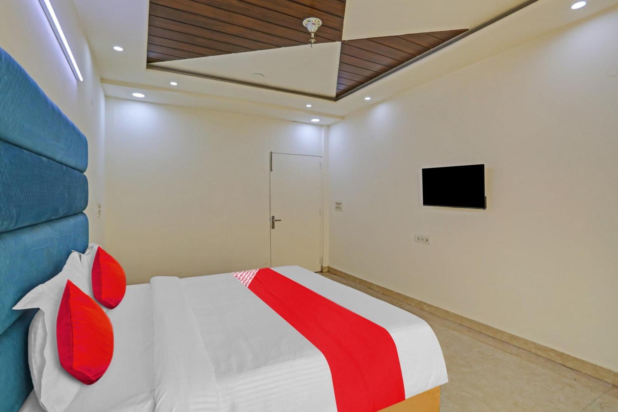 Hotel O Golden Key Inn Punjabi Bagh Új-Delhi Kültér fotó